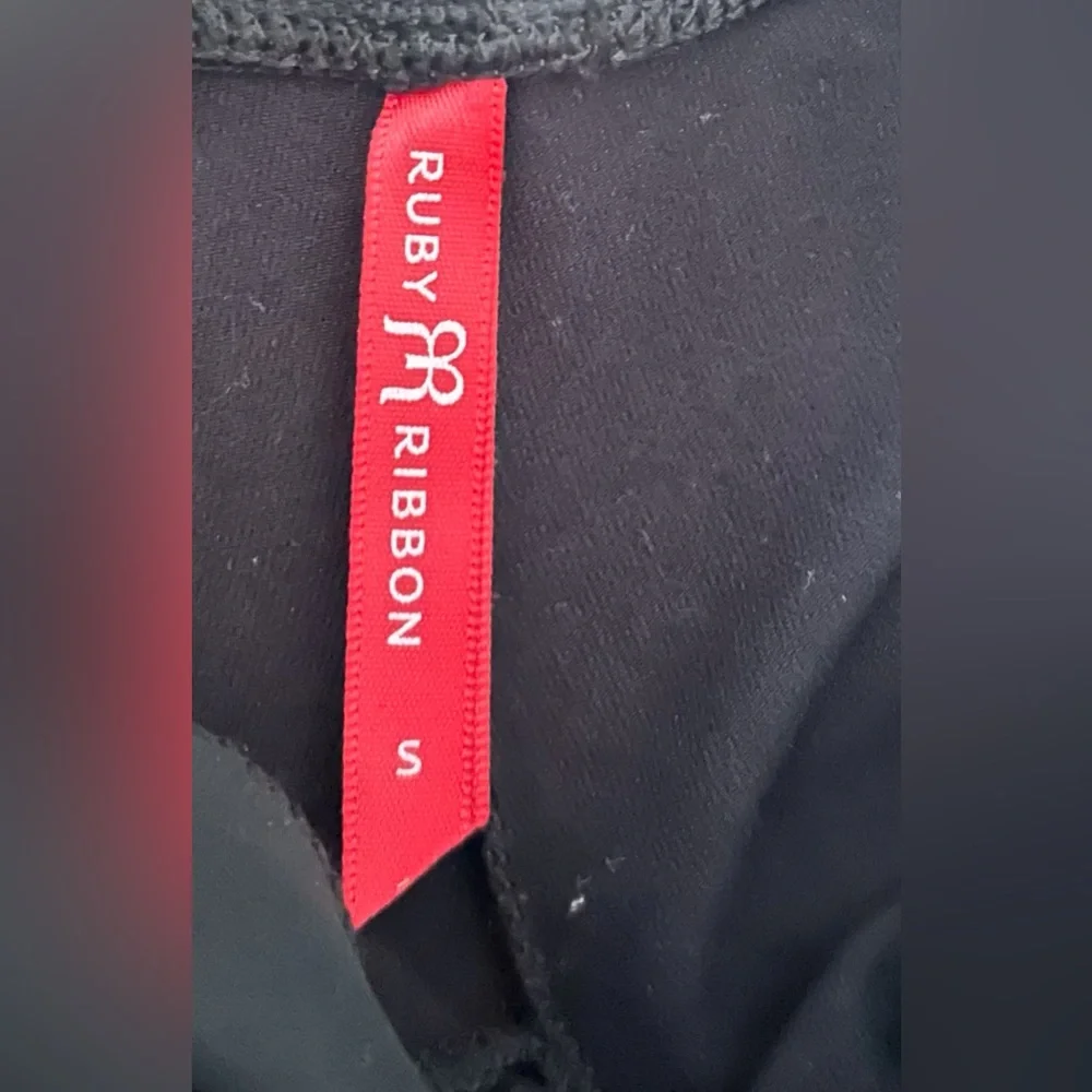 ♦️Ruby Ribbon♦️ - Picture 3 of 4